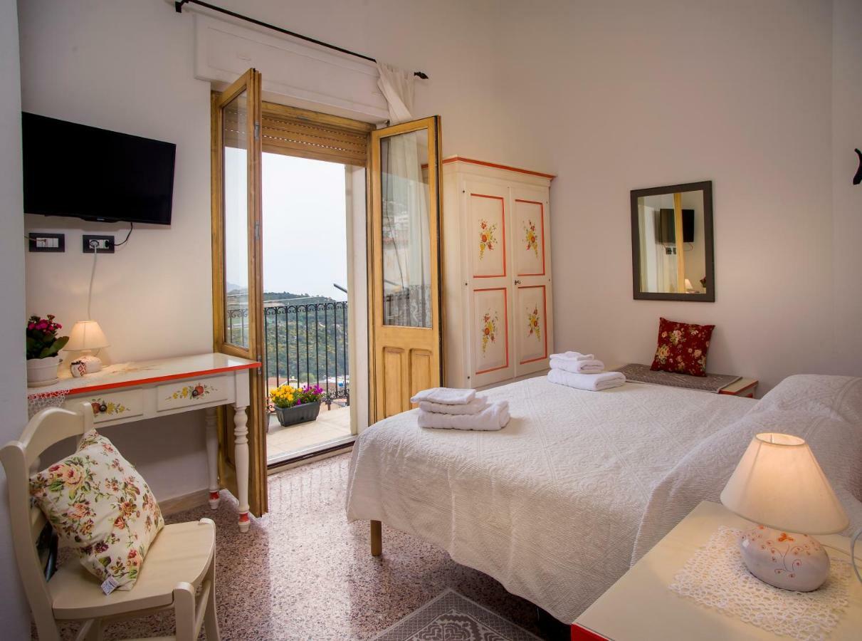 B&B Aria Ona Villagrande Strisaili Екстериор снимка