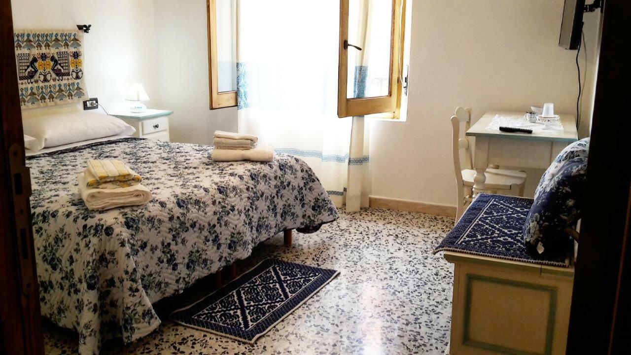 B&B Aria Ona Villagrande Strisaili Екстериор снимка