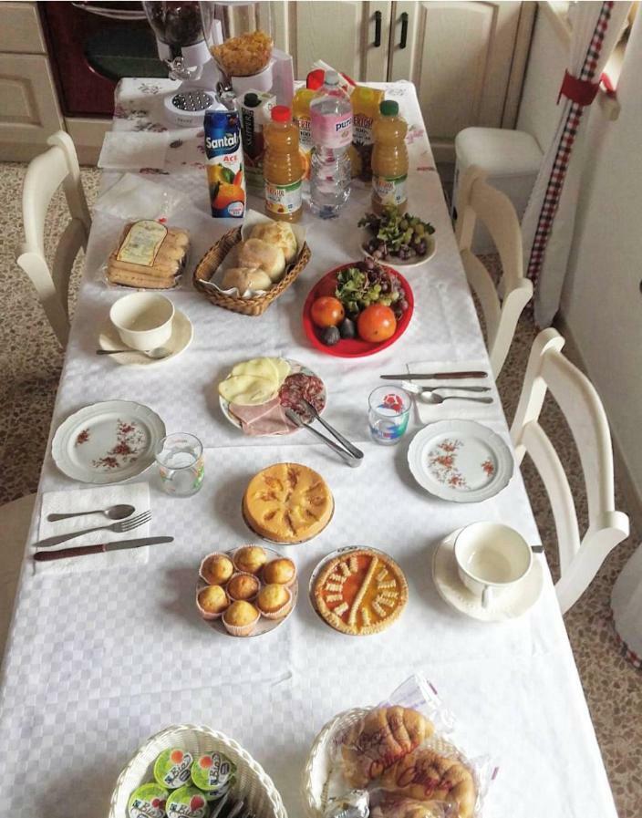 B&B Aria Ona Villagrande Strisaili Екстериор снимка